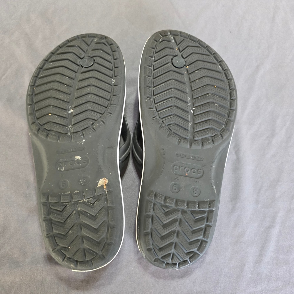 Crocs Classic Flip Flops Black White W8-M6 Casual Beachwear Sporty Unisex - Picture 7 of 10